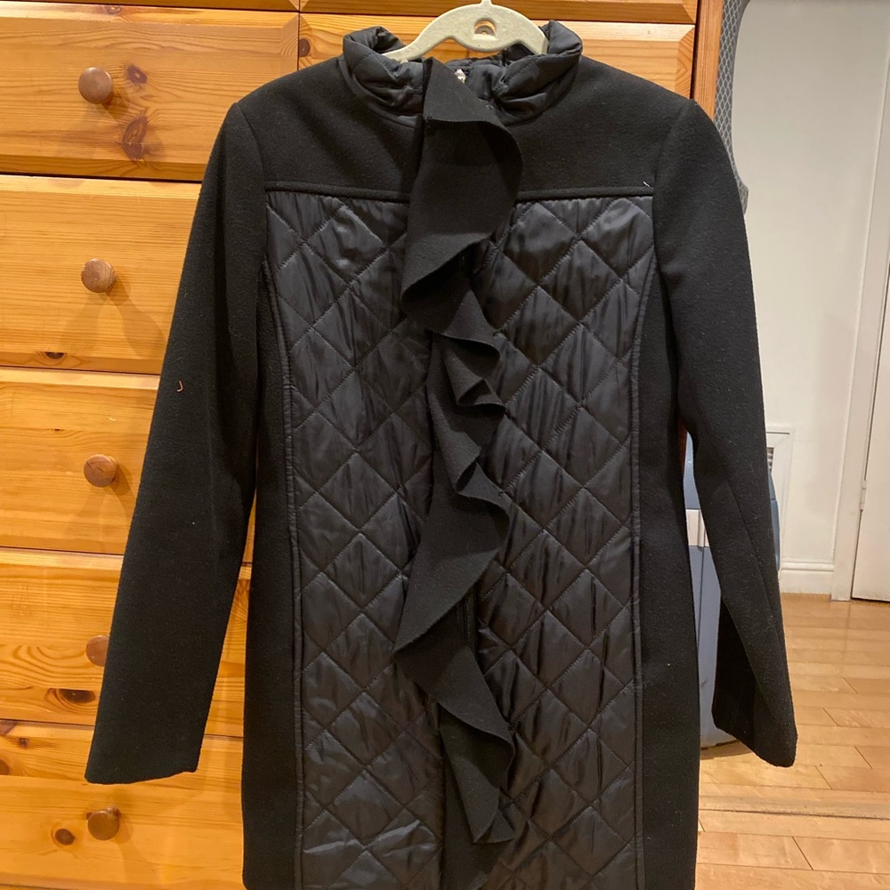 Rinascimento Black Quilted Ruffle Coat